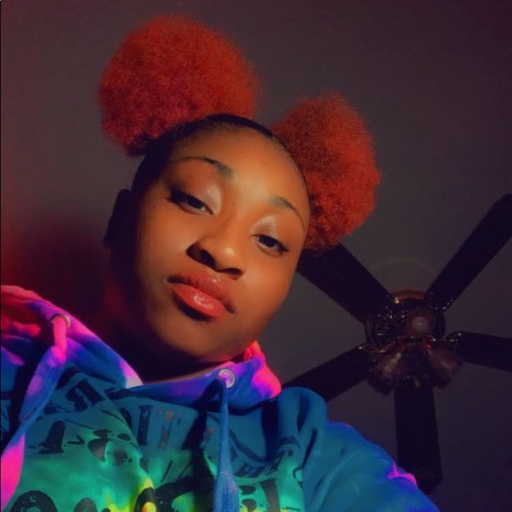 Meet your Posher, Taniya